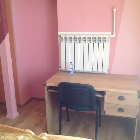 Homestay Pokoje Goscinne Bialy Domek Warsaw
