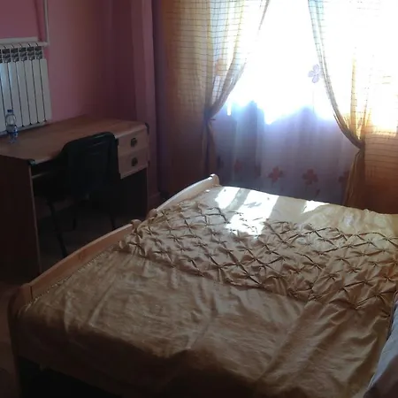 Pokoje Goscinne Bialy Domek Warsaw
