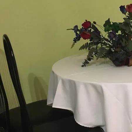 Pokoje Goscinne Bialy Domek *