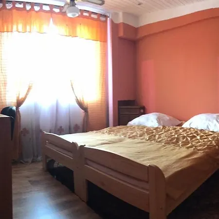 Privatunterkunft Pokoje Goscinne Bialy Domek