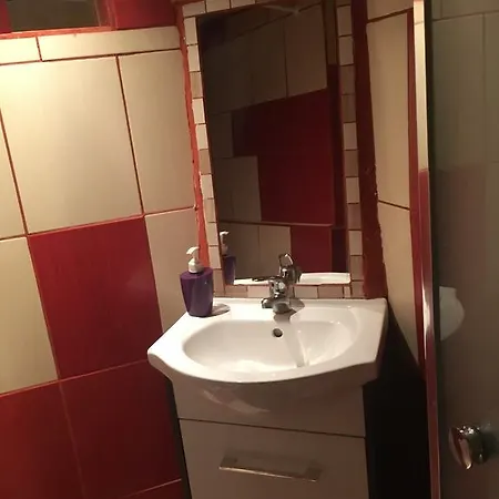 Pokoje Goscinne Bialy Domek Privatunterkunft